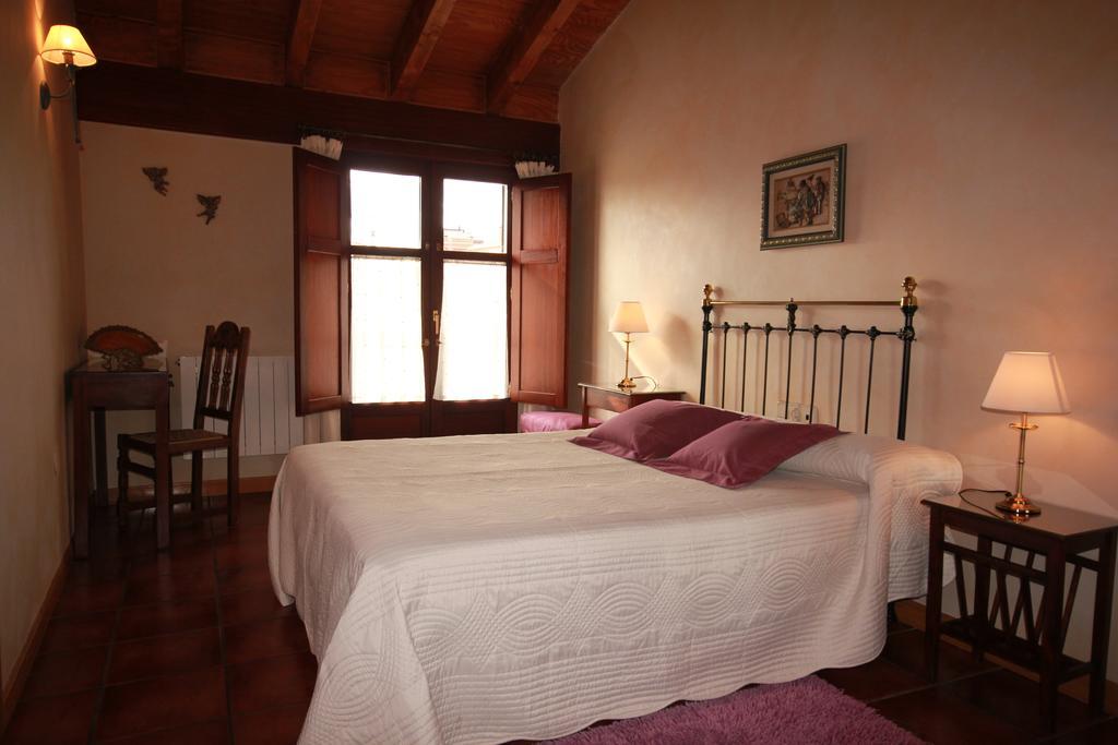 Casa Rural El Meson Брионес Номер фото