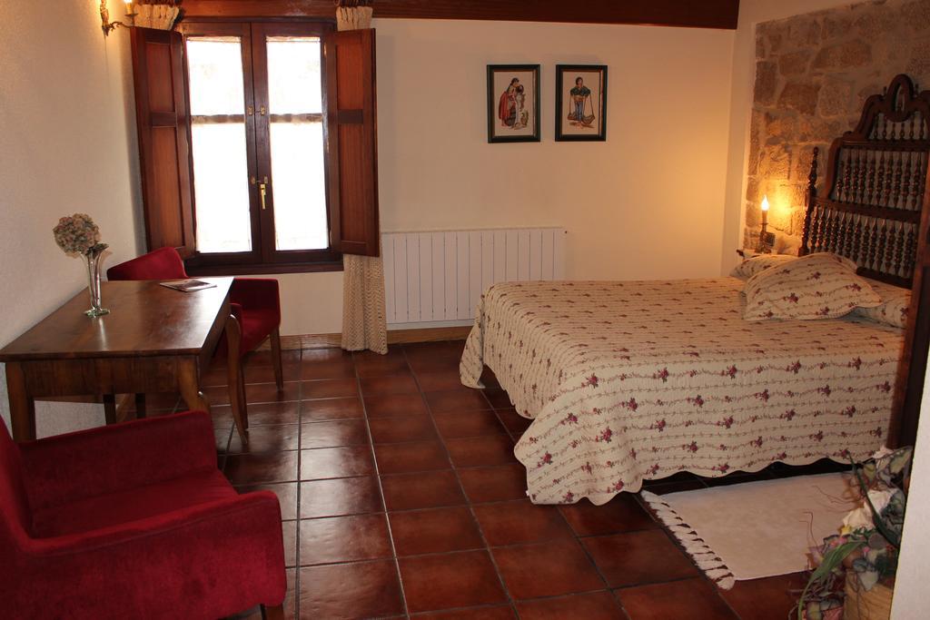 Casa Rural El Meson Брионес Номер фото